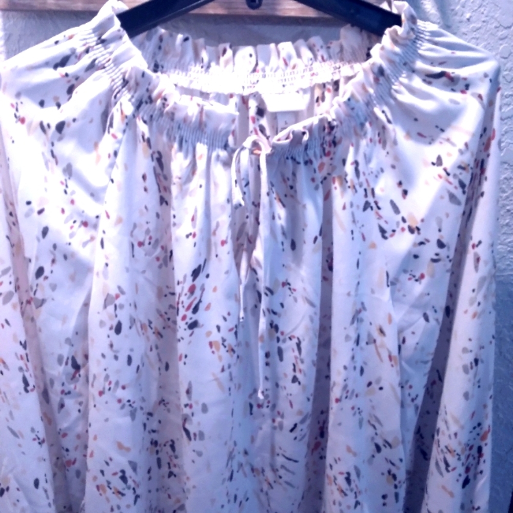 A New Day top size L
